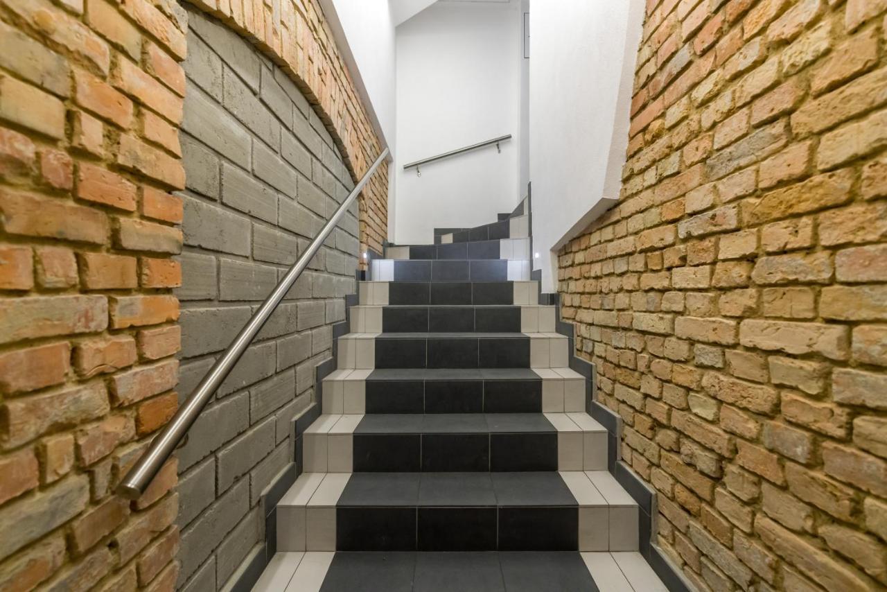 Underground Level Apartments Strzalowa By Renters Poznan Exterior photo